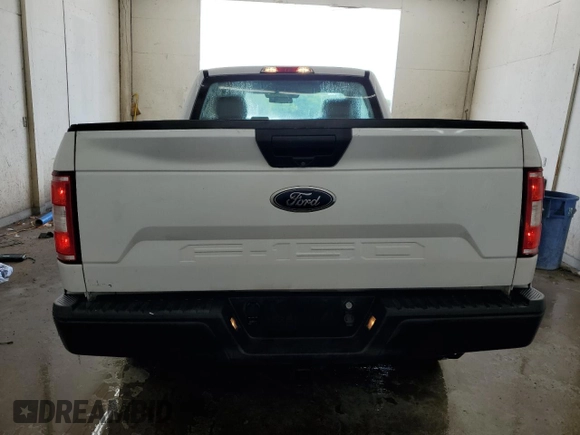 2018 Ford F-150 XL with VIN 1FTMF1EP4JKF00941, listed as a Copart auction lot 62676285 with 125,991 mi miles and Clean title. Bid and sale history available at DreamBid. Image 6.
