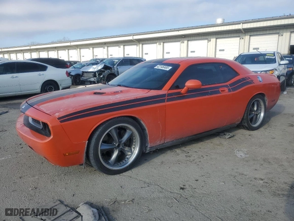2010 Dodge Challenger R/T with VIN 2B3CJ5DT4AH261903, listed as a Copart auction lot 42146465 with 105,852 mi miles and Salvage Title. Bid and sale history available at carsss.com. Image 1.