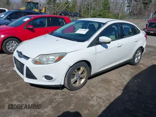 2013 Ford Focus SE with VIN 1FADP3F28DL274208, listed as a IAAI auction lot 41997585 with 233,384 mi miles. Bid and sale history available at carsss.com. Image 20.