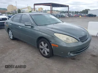 2006 Lexus ES 330 with VIN JTHBA30G465162227, listed as a IAAI auction lot 42074881 with 235,853 mi miles. Bid and sale history available at carsss.com. Image 1.
