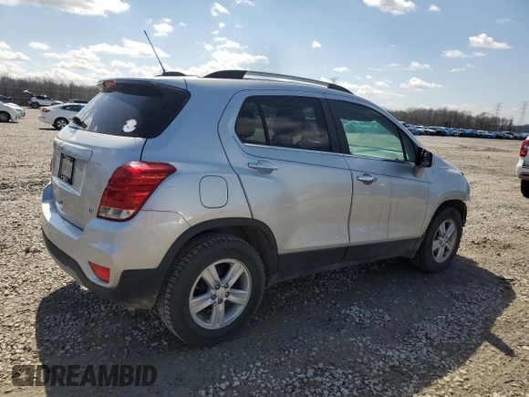 2020 Chevrolet Trax LT with VIN KL7CJLSB1LB009094, listed as a Copart auction lot 48667935 with 62,215 mi miles and Salvage Title. Bid and sale history available at DreamBid. Image 3.