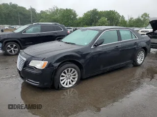 2013 Chrysler 300 with VIN 2C3CCAAG2DH662156, listed as a Copart auction lot 61172685 with 233,936 mi miles and Salvage title. Bid and sale history available at DreamBid. Image 1.