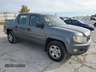 2010 Honda Ridgeline RT with VIN 5FPYK1F28AB008918, listed as a Copart auction lot 70030164 with 0 mi miles and Salvage Title. Bid and sale history available at carsss.com. Image 4.