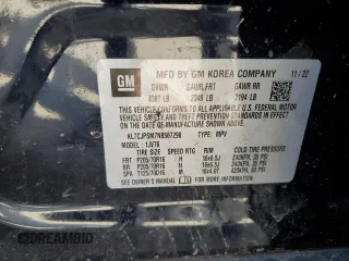 2022 Chevrolet Trax LT with VIN KL7CJPSM7NB567298, listed as a Copart auction lot 46602935 with 19,903 mi miles and Clean Title. Bid and sale history available at carsss.com. Image 13.