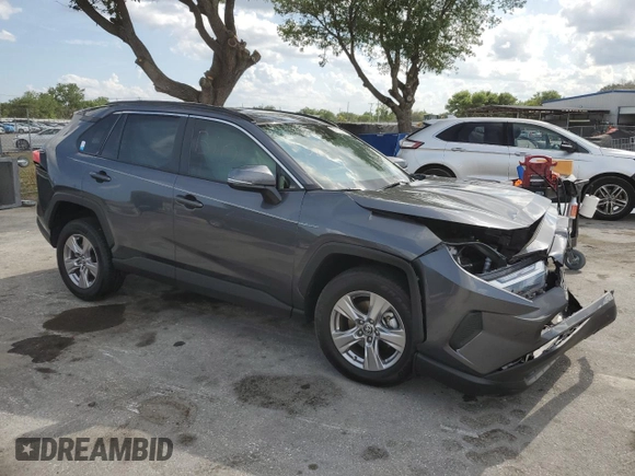 2023 Toyota RAV4 XLE with VIN 2T3W1RFV7PC238207, listed as a Copart auction lot 51512885 with 22,719 mi miles and Non Repairable. Bid and sale history available at carsss.com. Image 4.