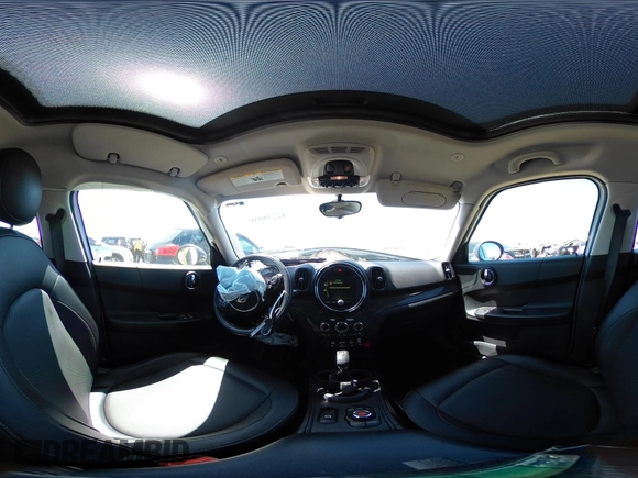 2018 MINI Countryman Cooper with VIN WMZYV5C37J3E03421, listed as a IAAI auction lot 42238016 with 93,810 mi miles and . Bid and sale history available at DreamBid. Image 18.