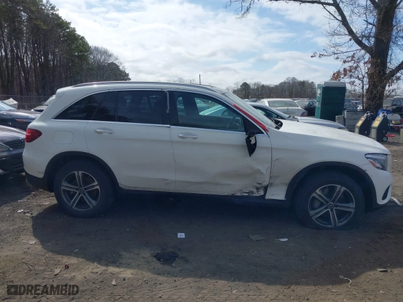 2019 Mercedes-Benz GLC with VIN WDC0G4KB3K1005332, listed as a IAAI auction lot 41774506 with 73,934 mi miles. Bid and sale history available at carsss.com. Image 13.