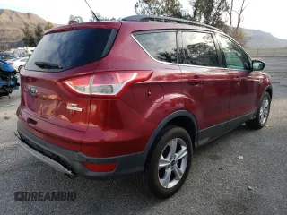 2014 Ford Escape SE with VIN 1FMCU0GX6EUA63152, listed as a Copart auction lot 43432675 with 134,582 mi miles and Clean Title. Bid and sale history available at DreamBid. Image 3.