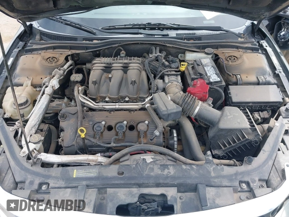 2011 Ford Fusion SEL with VIN 3FAHP0JG9BR279516, listed as a IAAI auction lot 41895984 with 184,718 mi miles. Bid and sale history available at carsss.com. Image 10.