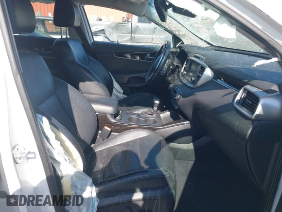 2019 Kia Sorento EX Sport with VIN 5XYPH4A54KG537153, listed as a IAAI auction lot 41960025 with Not provided miles and . Bid and sale history available at DreamBid. Image 5.
