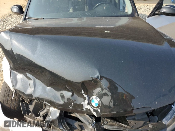 2007 BMW 3 Series 328i with VIN WBAVA33517PV63889, listed as a Copart auction lot 59160945 with 147,664 mi miles and Salvage title. Bid and sale history available at DreamBid. Image 11.
