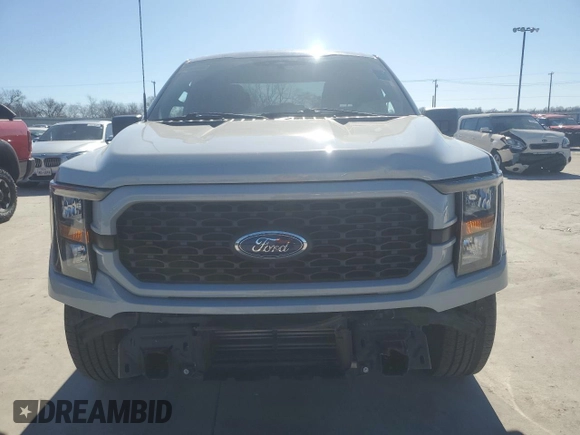 2023 Ford F-150 XL with VIN 1FTEX1CP8PKE67066, listed as a Copart auction lot 43730895 with 24,895 mi miles and Clean title. Bid and sale history available at DreamBid. Image 5.