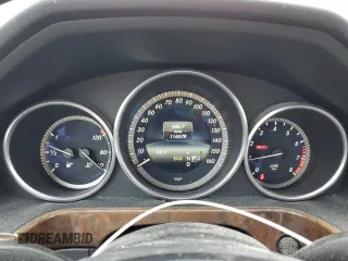 2014 Mercedes-Benz E 350 Luxury with VIN WDDHF8JB5EA926482, listed as a Copart auction lot 48589315 with 116,079 mi miles and Salvage title. Bid and sale history available at DreamBid. Image 9.