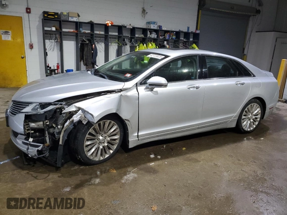 2013 Lincoln MKZ with VIN 3LN6L2J98DR817258, listed as a Copart auction lot 42723025 with 100,778 mi miles and Salvage Title. Bid and sale history available at DreamBid. Image 1.