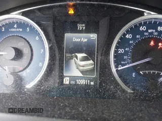2017 Toyota Camry XLE with VIN 4T1BF1FK6HU416091, listed as a IAAI auction lot 41963072 with 109,911 mi miles and . Bid and sale history available at carsss.com. Image 16.