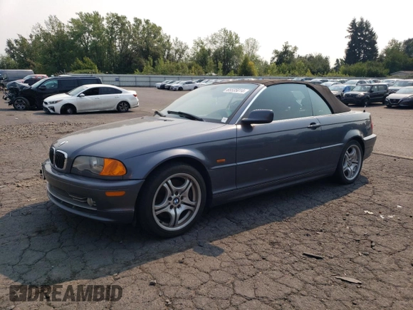 2001 BMW 3 Series 330Ci with VIN WBABS53401JU83660, listed as a Copart auction lot 65535014 with 173,739 mi miles and Salvage Title. Bid and sale history available at carsss.com. Image 1.
