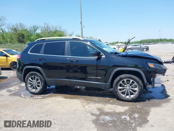 2019 Jeep Cherokee Latitude Plus z VIN 1C4PJMLB5KD474859, wystawiony jako IAAI lot #41990780 z przebiegiem 159 482 mil mil oraz . Historia ofert i sprzedaży dostępna na DreamBid. Obrazek 13.