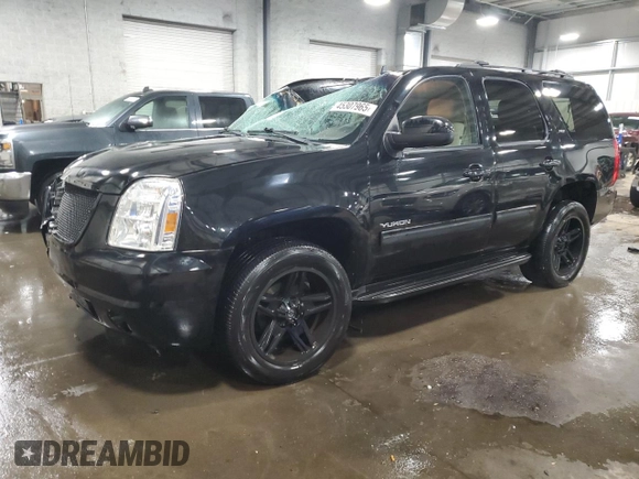 2011 GMC Yukon SLT with VIN 1GKS2CE0XBR368931, listed as a Copart auction lot 45307965 with 190,279 mi miles and Salvage title. Bid and sale history available at DreamBid. Image 1.