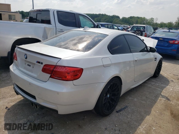 2012 BMW M3 z VIN WBSKG9C56CE798133, wystawiony jako Copart lot #53329103 z przebiegiem Nie podano mil oraz Szkoda całkowita • Salvage title. Historia ofert i sprzedaży dostępna na DreamBid. Obrazek 3.