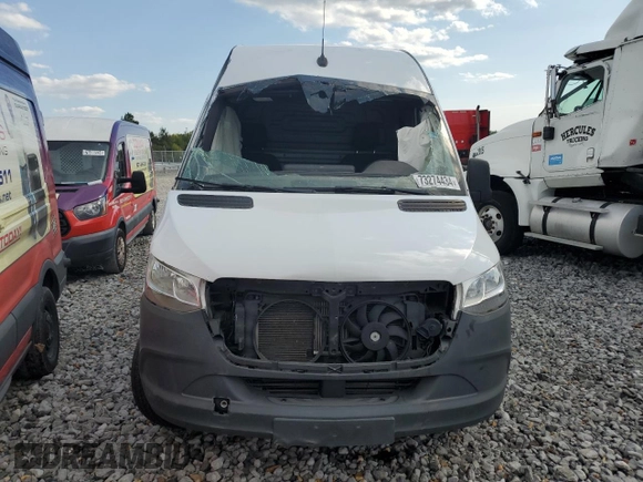 2021 Freightliner Sprinter z VIN W2Y4DCHY8MT047118, wystawiony jako Copart lot #73274434 z przebiegiem Nie podano mil oraz Szkody całkowita. Historia ofert i sprzedaży dostępna na DreamBid. Obrazek 5.