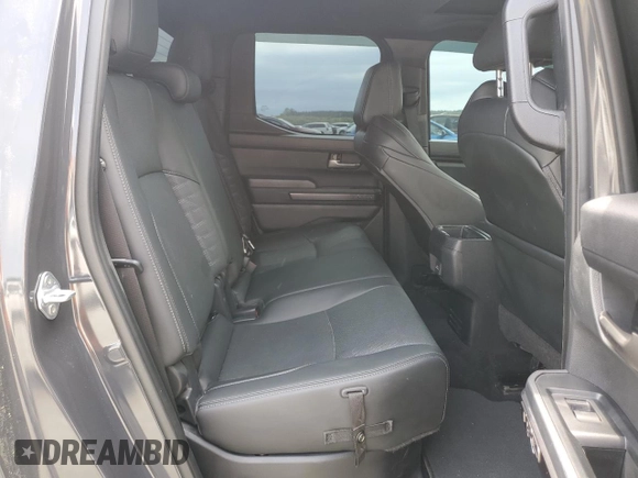 2024 Toyota Tacoma SR5 z VIN 3TMLB5JN2RM017259, wystawiony jako Copart lot #55850015 z przebiegiem 29 596 mil mil oraz Szkoda całkowita • Salvage title. Historia ofert i sprzedaży dostępna na DreamBid. Obrazek 10.