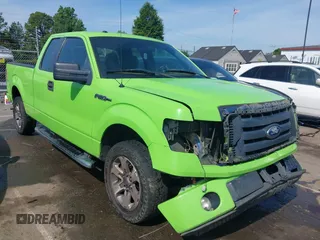 2012 Ford F-150 XL z VIN 1FTFX1CF0CFA75617, wystawiony jako IAAI lot #42524494 z przebiegiem 221 672 mil mil oraz . Historia ofert i sprzedaży dostępna na DreamBid. Obrazek 1.