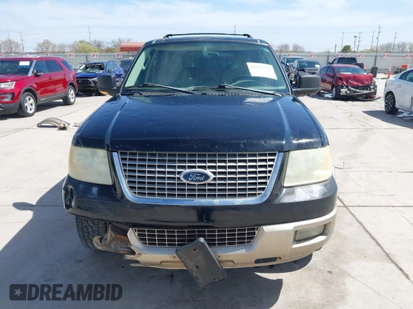 2004 Ford Expedition Eddie Bauer with VIN 1FMPU17L64LB37520, listed as a IAAI auction lot 41772378 with 305,126 mi miles. Bid and sale history available at carsss.com. Image 13.