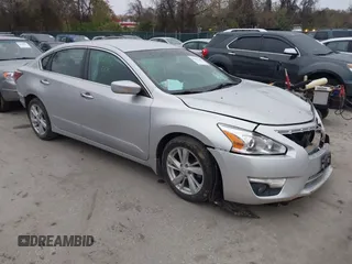 2015 Nissan Altima 2.5 S with VIN 1N4AL3AP6FC598178, listed as a IAAI auction lot 42012345 with 130,810 mi miles. Bid and sale history available at carsss.com. Image 1.