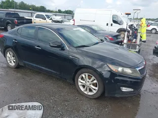 2013 Kia Optima EX z VIN 5XXGN4A75DG127981, wystawiony jako IAAI lot #42335159 z przebiegiem 159 000 mil mil oraz . Historia ofert i sprzedaży dostępna na DreamBid. Obrazek 1.