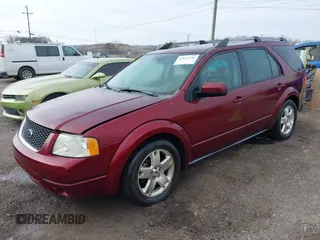 2005 Ford Freestyle Limited with VIN 1FMZK06125GA47025, listed as a IAAI auction lot 41617746 with 199,503 mi miles. Bid and sale history available at carsss.com. Image 2.