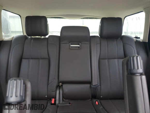 2016 Land Rover Range Rover HSE z VIN SALGS2VF4GA277183, wystawiony jako Copart lot #66071045 z przebiegiem 170 112 mil mil oraz Czysty tytuł • Clean title. Historia ofert i sprzedaży dostępna na DreamBid. Obrazek 10.