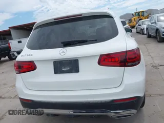 2021 Mercedes-Benz GLC 300 z VIN W1N0G8DB7MF987844, wystawiony jako IAAI lot #42460202 z przebiegiem 39 784 mil mil oraz . Historia ofert i sprzedaży dostępna na DreamBid. Obrazek 16.