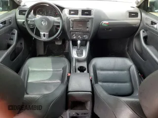 2014 Volkswagen Jetta TDI w/Premium with VIN 3VWLL7AJ7EM313598, listed as a Copart auction lot 54905595 with 162,036 mi miles and Salvage title. Bid and sale history available at DreamBid. Image 8.