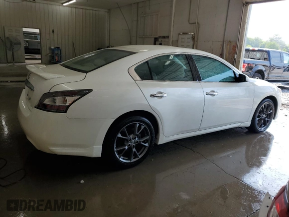 2014 Nissan Maxima SV z VIN 1N4AA5AP7EC915563, wystawiony jako Copart lot #58581365 z przebiegiem 32 347 mil mil oraz Szkoda całkowita • Salvage title. Historia ofert i sprzedaży dostępna na DreamBid. Obrazek 3.