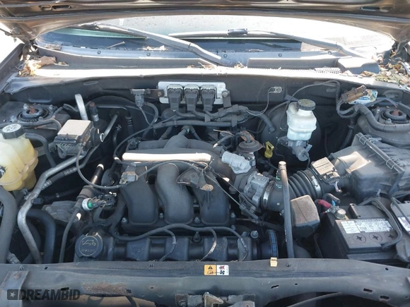 2006 Mazda Tribute s with VIN 4F2CZ04196KM12520, listed as a IAAI auction lot 41872221 with 1 mi miles. Bid and sale history available at carsss.com. Image 10.