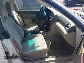 2003 Subaru Legacy Outback z VIN 4S3BH675437619136, wystawiony jako IAAI lot #42577446 z przebiegiem 270 906 mil mil oraz . Historia ofert i sprzedaży dostępna na DreamBid. Obrazek 5.