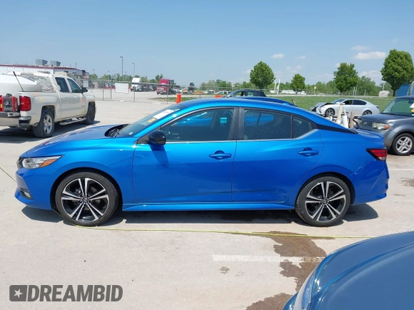 2021 Nissan Sentra SR z VIN 3N1AB8DV1MY327668, wystawiony jako IAAI lot #42087539 z przebiegiem 74 853 mil mil oraz . Historia ofert i sprzedaży dostępna na DreamBid. Obrazek 14.