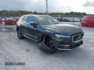 2022 Volvo XC60 Inscription with VIN YV4L12DL0N1981813, listed as a IAAI auction lot 41758782 with 16,095 mi miles. Bid and sale history available at carsss.com. Image 1.