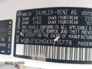 1999 Mercedes-Benz E-Class with VIN WDBJF82H0XX015778, listed as a IAAI auction lot 41269886 with 184,011 mi miles. Bid and sale history available at carsss.com. Image 9.