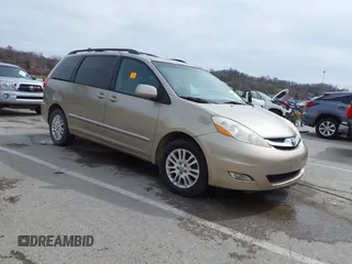 2008 Toyota Sienna XLE with VIN 5TDBK22C48S014479, listed as a IAAI auction lot 41800059 with 154,958 mi miles and . Bid and sale history available at DreamBid. Image 1.