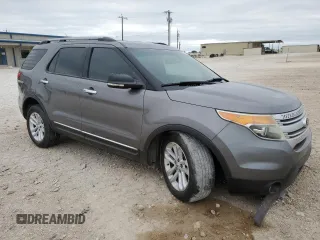 2014 Ford Explorer XLT z VIN 1FM5K7D8XEGB73043, wystawiony jako Copart lot #52146485 z przebiegiem 177 394 mil mil oraz Szkoda całkowita • Salvage title. Historia ofert i sprzedaży dostępna na DreamBid. Obrazek 4.