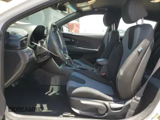 2019 Hyundai Veloster 2.0 с VIN KMHTG6AF2KU019977, выставлен на аукционе Copart как лот 62178965 с пробегом 83 621 миль миль и Списание • Salvage title. История ставок и продаж доступна на DreamBid. Изображение 7.