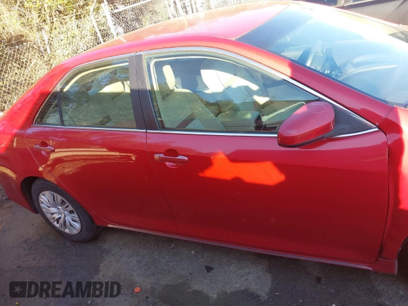 2012 Toyota Camry L with VIN 4T1BF1FK7CU517858, listed as a IAAI auction lot 41721757 with 225,334 mi miles. Bid and sale history available at carsss.com. Image 13.