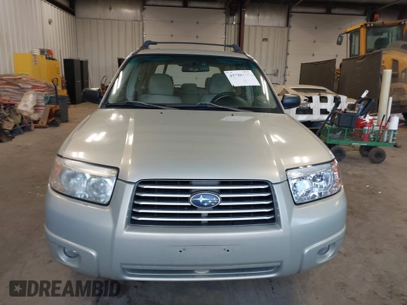 2006 Subaru Forester 2.5 X with VIN JF1SG63686H752925, listed as a IAAI auction lot 41786667 with 233,115 mi miles. Bid and sale history available at carsss.com. Image 12.