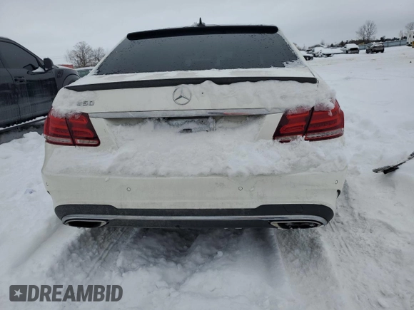 2014 Mercedes-Benz E 550 Sport with VIN WDDHF9BB5EB025028, listed as a Copart auction lot 44512805 with 209,429 mi miles and Clean Title. Bid and sale history available at DreamBid. Image 6.