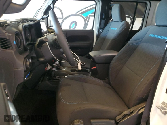 2025 Jeep Wrangler Rubicon with VIN 1C4RJXR65SW602574, listed as a Copart auction lot 66235235 with 3,151 mi miles and Clean title. Bid and sale history available at DreamBid. Image 7.