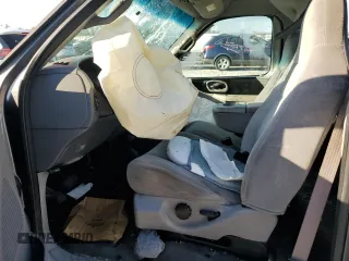2002 Ford F-150 XL z VIN 2FTRF18W12CA41575, wystawiony jako Copart lot #75248554 z przebiegiem Nie podano mil oraz Szkoda całkowita • Salvage title. Historia ofert i sprzedaży dostępna na DreamBid. Obrazek 7.