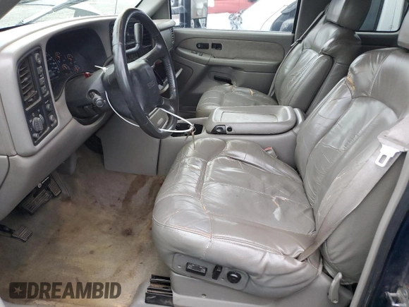1999 GMC New Sierra 1500 SLE with VIN 2GTEK19T1X1536277, listed as a Copart auction lot 84167864 with 276,970 mi miles and Salvage Title. Bid and sale history available at carsss.com. Image 7.
