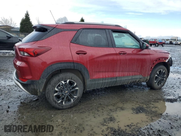 2021 Chevrolet TrailBlazer LT with VIN KL79MRSL9MB033643, listed as a Copart auction lot 48976015 with 28,232 mi miles and Salvage Title. Bid and sale history available at DreamBid. Image 3.