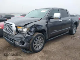 2012 Toyota Tundra 4WD Truck LTD with VIN 5TFHW5F17CX211075, listed as a IAAI auction lot 41510976 with 204,930 mi miles. Bid and sale history available at carsss.com. Image 21.